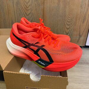 Asics Metaspeed Sky Paris - Unisex Carbon plated shoe Elite